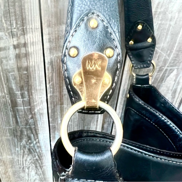 Michael Michael Kors Oversized Studded Shoulder Bag - Picture 7 of 8